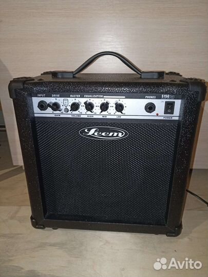 Гитарный комбоусилитель 15 ватт