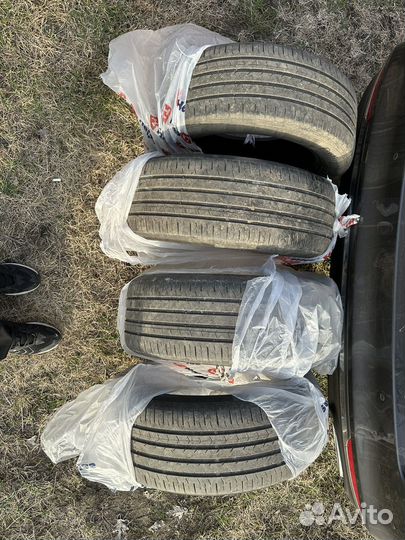 Continental ContiPremiumContact 215/55 R17