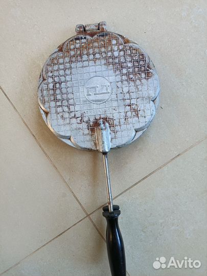 Вафельница