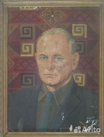 Картина с подписью художника