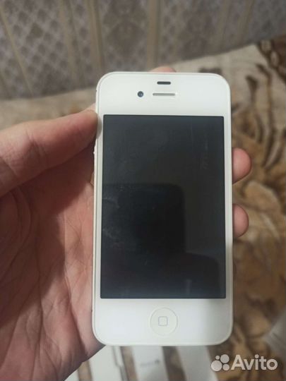 iPhone 4S, 16 ГБ