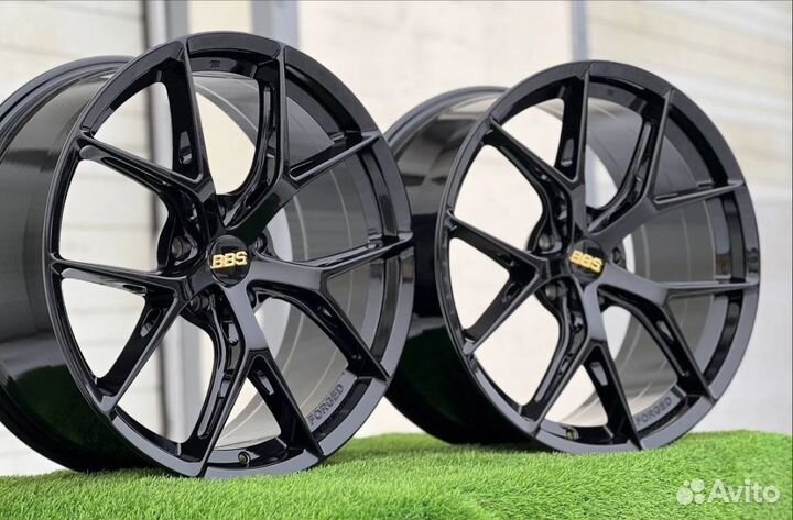 Новые разноширокие диски BBS R20