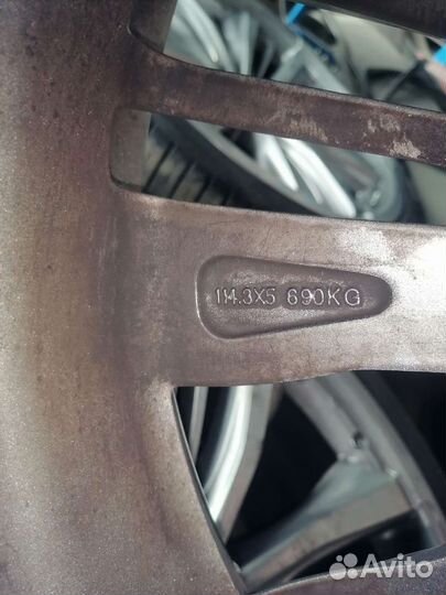 Диски колеса в сборе