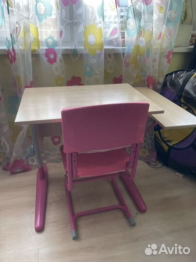 Стол парта с полкой Деми и стул