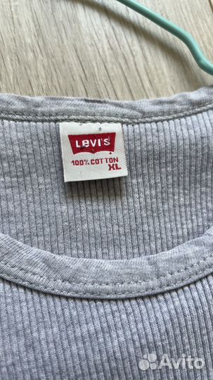 Футболка levis