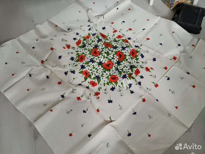 Скатерти шелк жаккард, лен. СССР