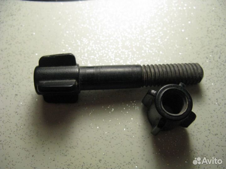 Болт крепления катушки Garrett Ace