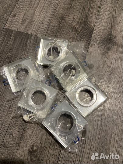 Светильник потолочный