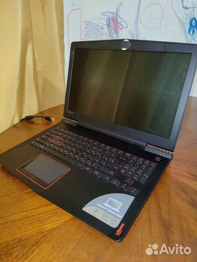 Lenovo legion y520