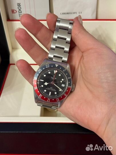 Tudor Black Bay GMT (Rolex)