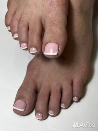 Мастер маникюра и педикюра