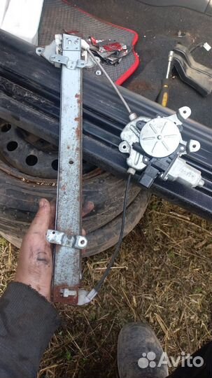 Стеклоподъемник lancer 9