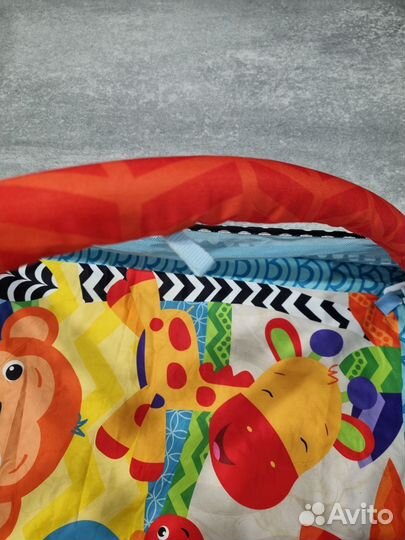 Развивающий коврик