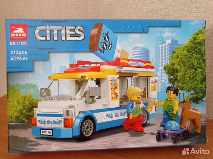 Конструктор Cities 11528 Грузовик Мороженщика
