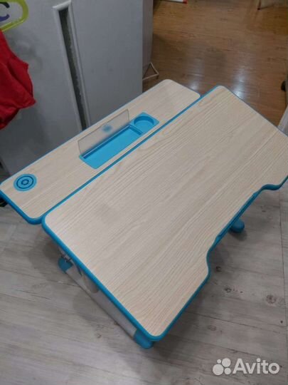 Продам парту