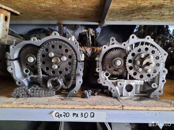 Головка левая v9x гбц Инфинити Ниссан