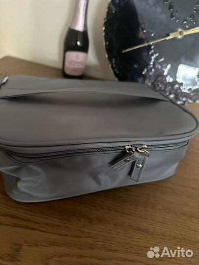 Дорожная косметичка новая