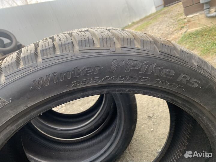 Hankook Winter I'Pike 255/40 R19