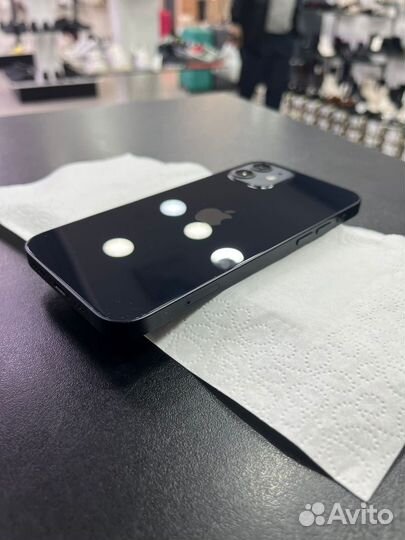 iPhone 12, 128 ГБ