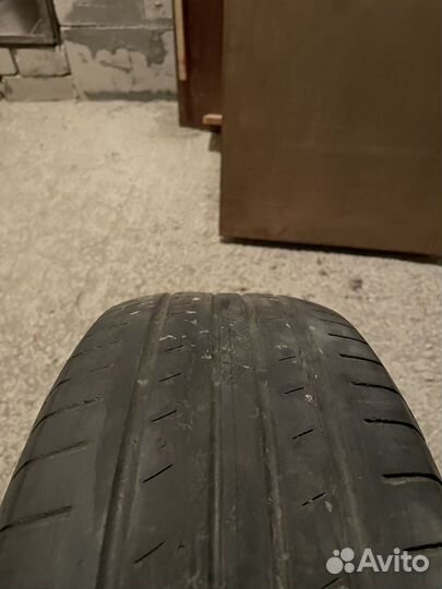 Yokohama BluEarth AE50 215/65 R16 98H