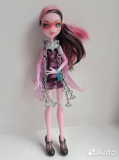 Monster High Дракулаура