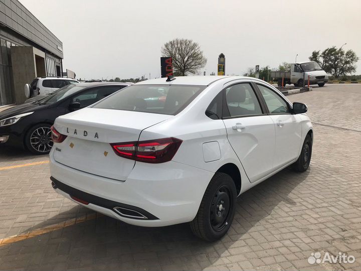 LADA Vesta 1.8 CVT, 2024