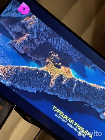 Телевизор SMART tv диагональ 106 см
