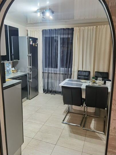 2-к. квартира, 52,1 м², 10/10 эт.