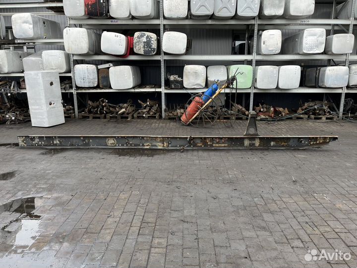 301015 Лонжерон рамы левый Daf XF105