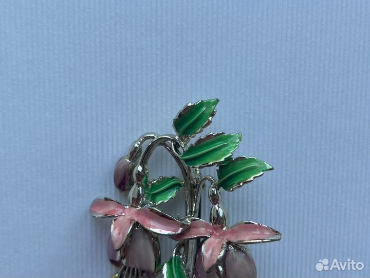 Букет фуксия Exquisite брошь винтаж Англия