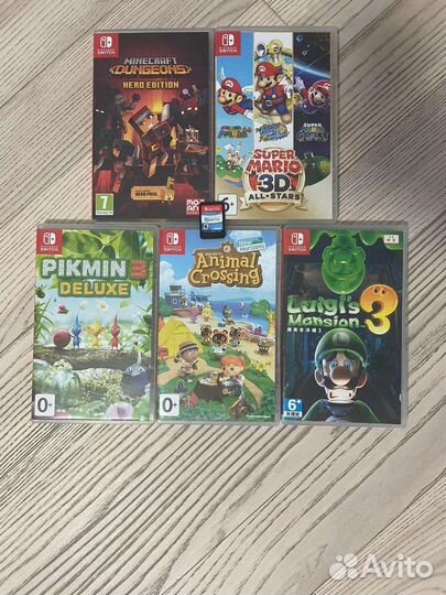 Игровая приставка Nintendo Switch edition Mario