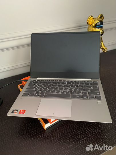 Ноутбук lenovo