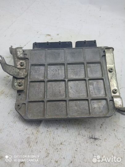 Блок управления двигателем Toyota Corolla E150