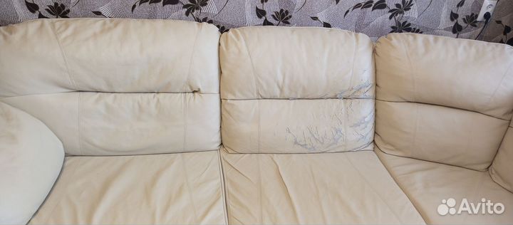 Угловой диван