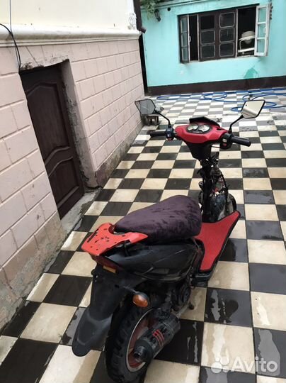 Скутер 80 кубов