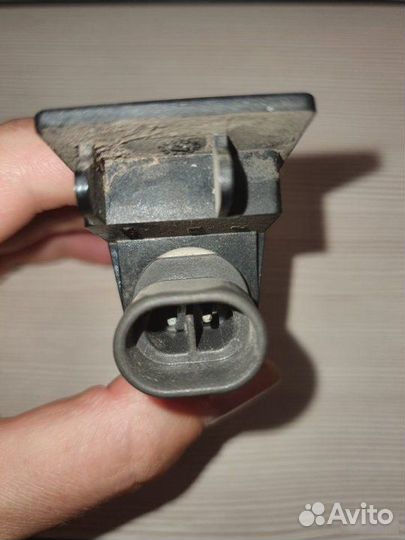 Фонарь подсветки номера задний Opel Astra H