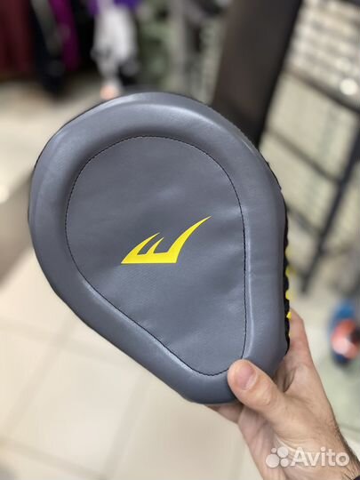 Лапы Everlast Evergel Mantis