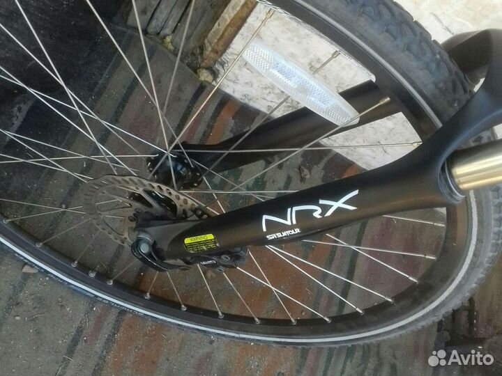 Велосипед GT рама L колесо 28