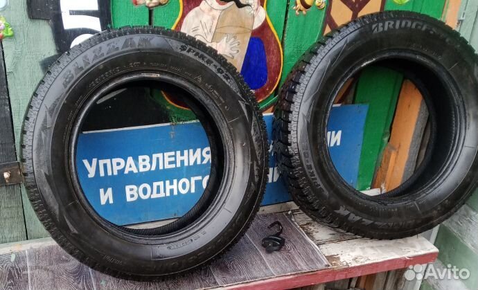 Bridgestone Blizzak Spike-02 195/65 R15 28L