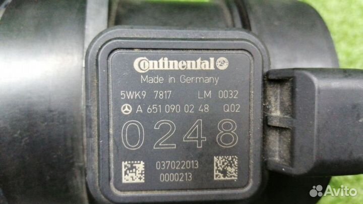 Датчик расхода воздуха Mercedes-Benz E-Class