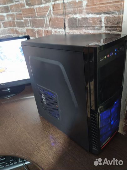 Средне игровой пк компьютер 8ram ssd