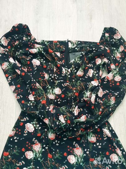 Платье новое