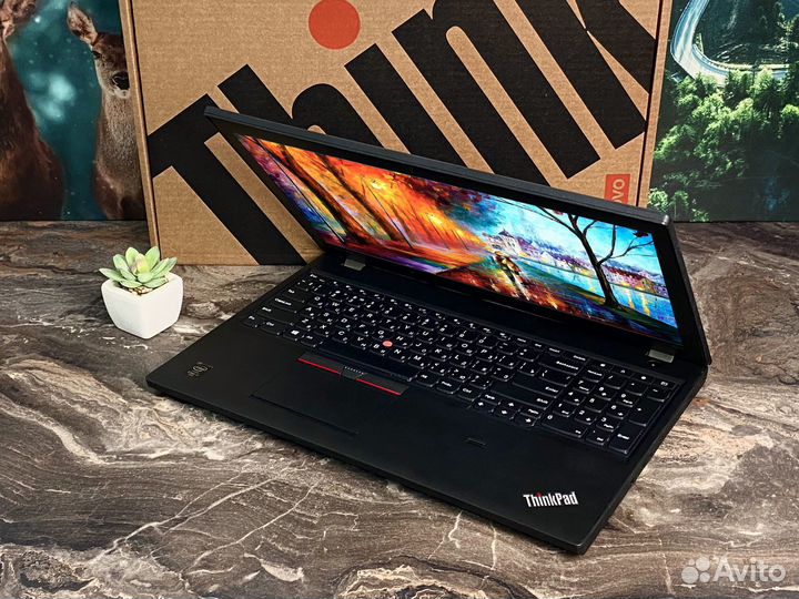 В коробке Lenovo Thinkpad T550 i7 FHD 16GB 512GB