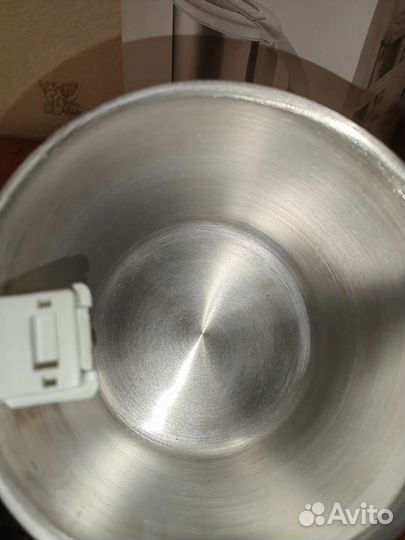 Чайник электрический Bosh twk1201N