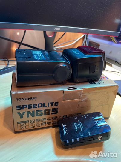 Вспышка для Canon yongnuo yn 685 с синхр-ом