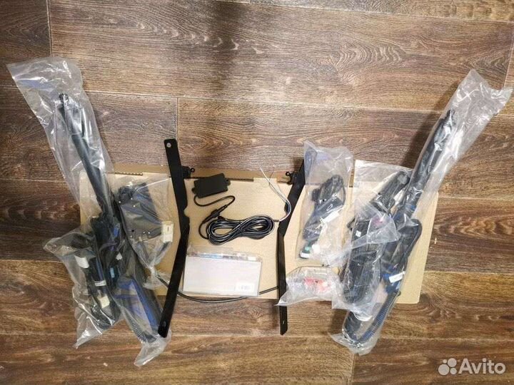 Электро привод крышки багажника Октавия А7