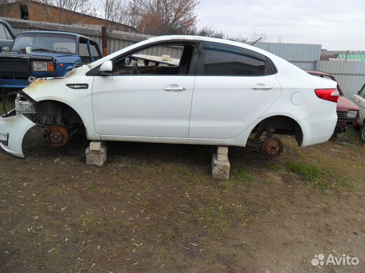 Kia rio по частям