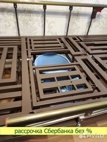 Медицинская кровать с туалетным устройством