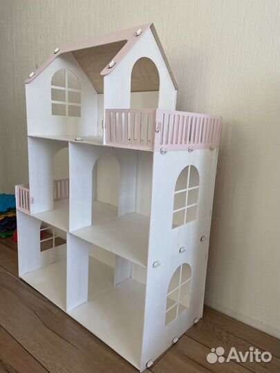 Кукольный домик для барби