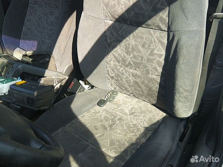 Opel Vectra B сидения